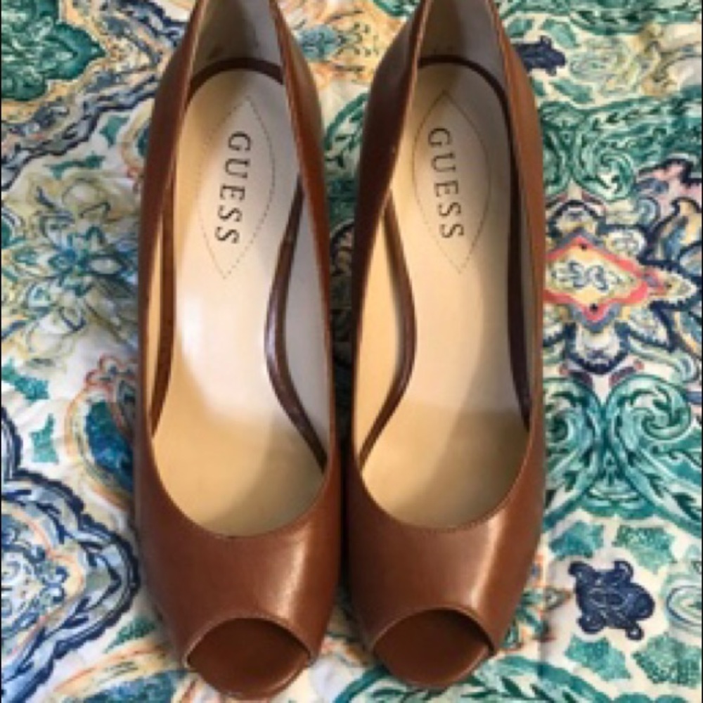 Guess peep heels